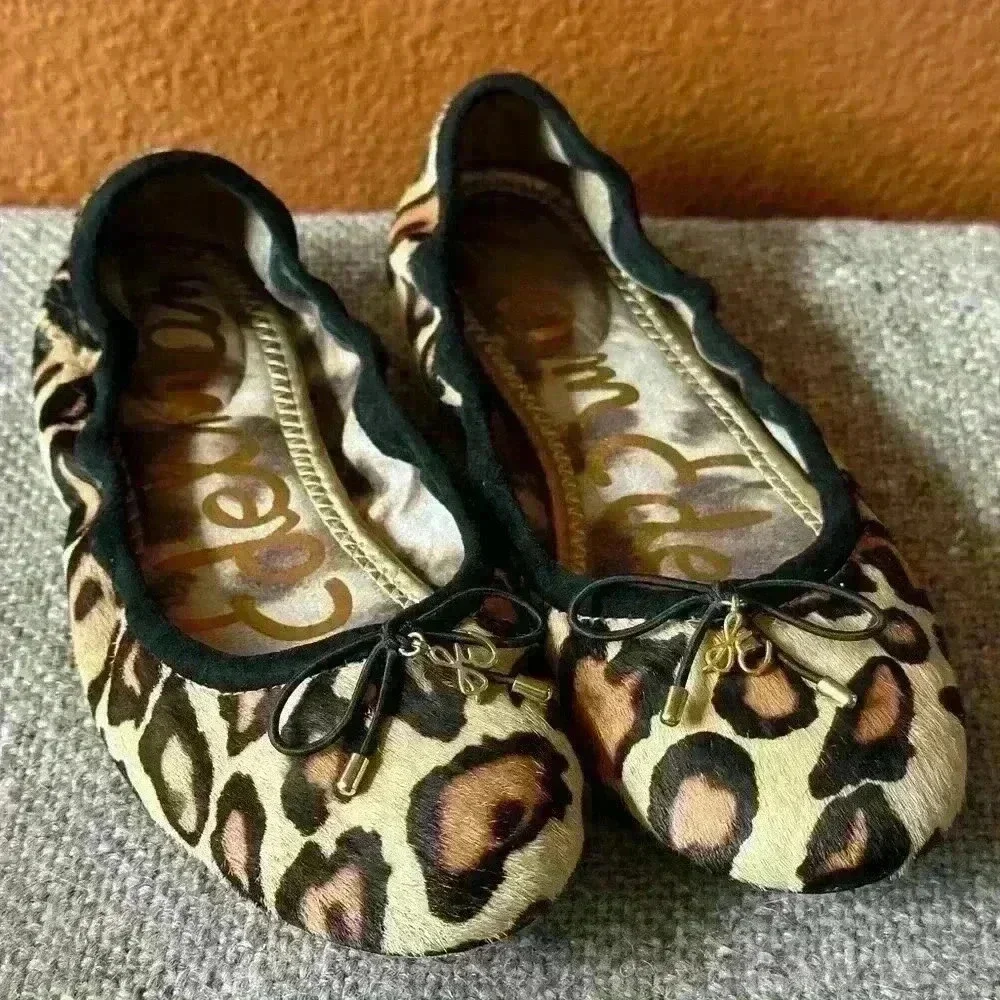 Sam Edelman Felicia Leopard Print Calf Hair Ballet Flat Shoes Size 4.5 EUC!